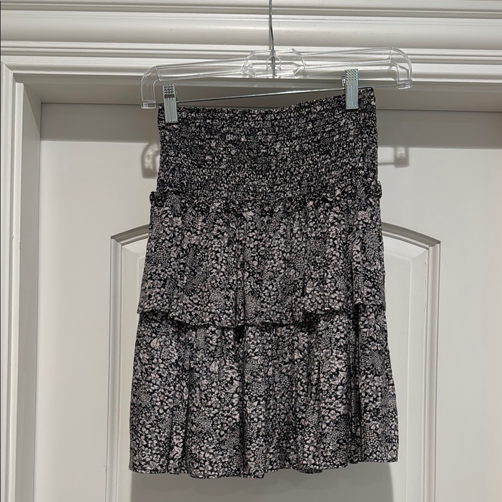 Anthropologie Jennalyn tiered Mini Skirt